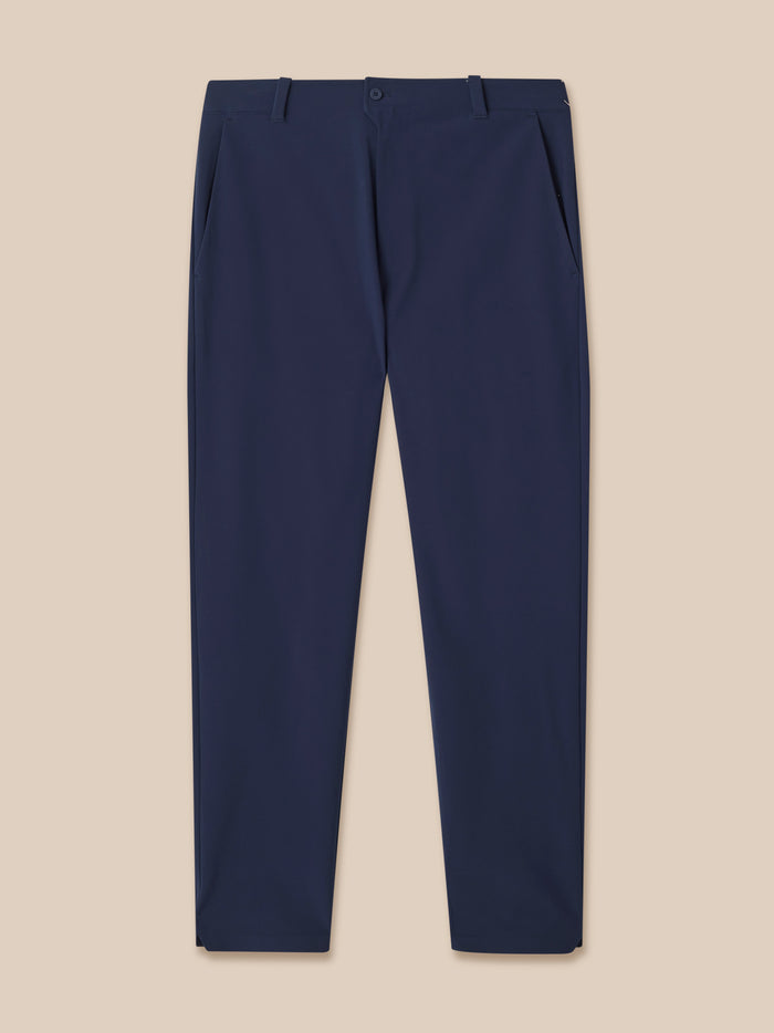 Front view of navy Golf Pinnacle Winter Trousers waistband with belt loops and a top button.