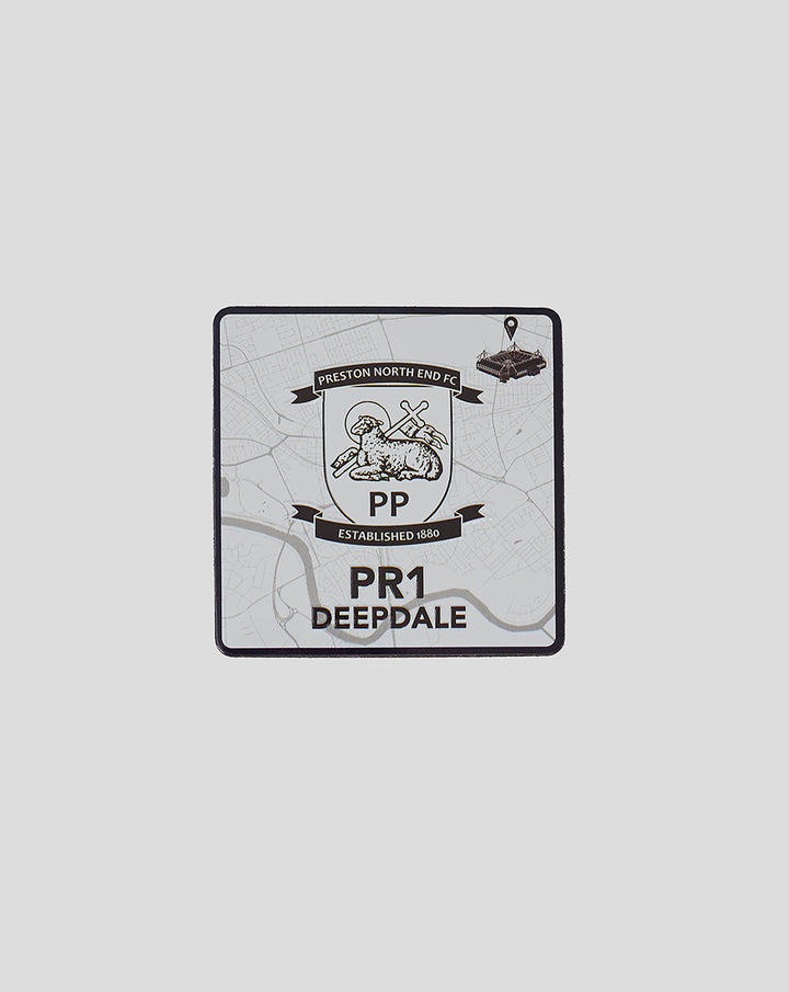 Square magnet showing Preston North End crest on a map background with PR1 Deepdale.