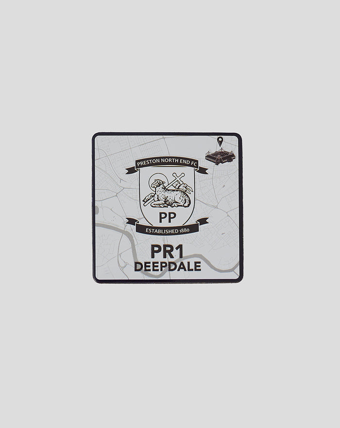 Square magnet showing Preston North End crest on a map background with PR1 Deepdale.