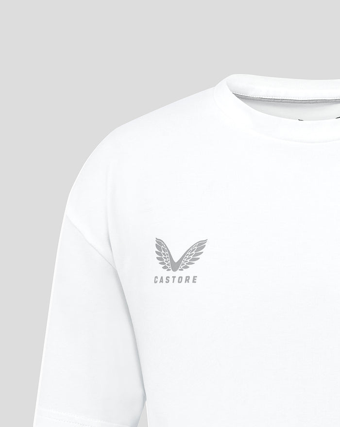 Close-up of white shirt left chest showing the CASTORE logo.